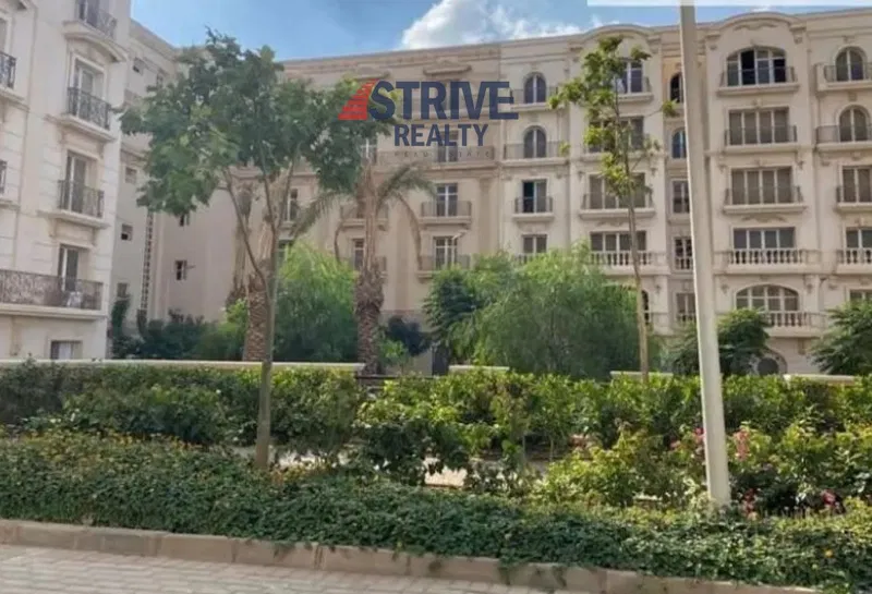 4-bedroom apartment 216 m² for sale in Hyde Park
