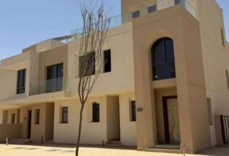 تاون هاوس 3 غرف 200 م² للبيع في فاي سوديك، Vye Sodic