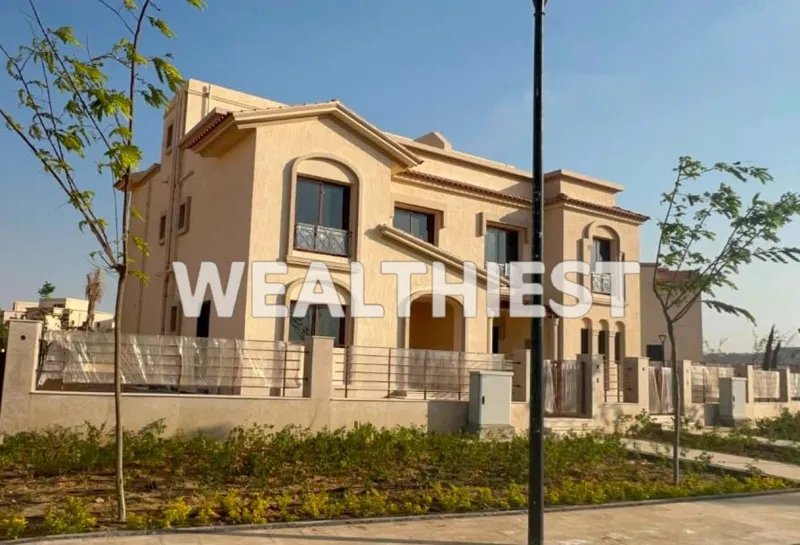 4-bedroom villa 326 m² for sale in Privado