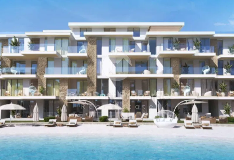 3-bedroom chalet 142 m² for sale in Azha North