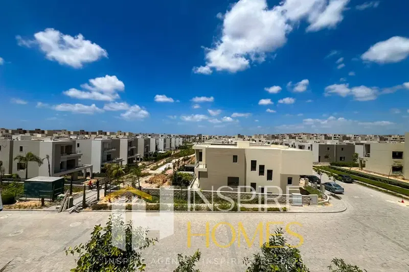 Resale Townhouse – Flexible Payment Plan Available