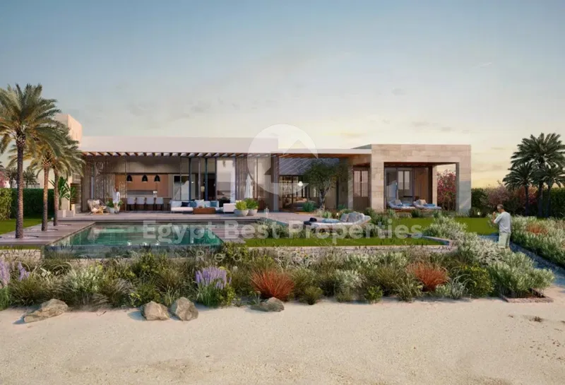 4-bedroom villa 290 m² for sale in Silver Sands