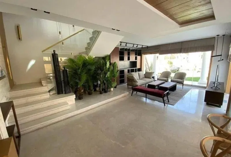 3-bedroom villa 210 m² for sale in Mountain View 4