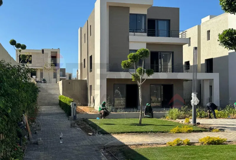 فيلا 3 غرف 290 م² للبيع في بالم هيلز
