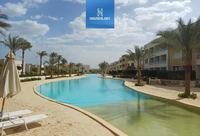 3-bedroom chalet 160 m² for sale in Azha North