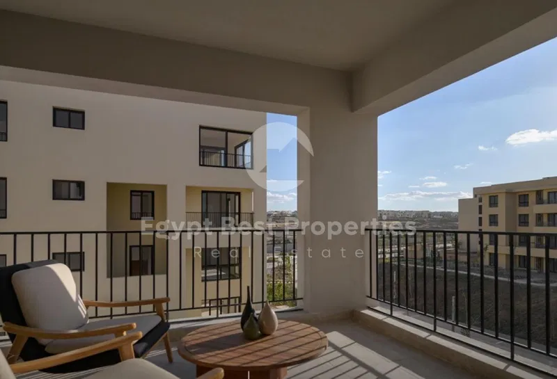 4-bedroom apartment 214 m² for sale in O West