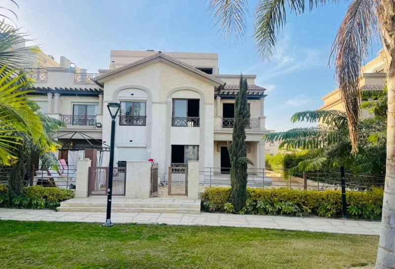 4-bedroom apartment 211 m² for sale in Privado