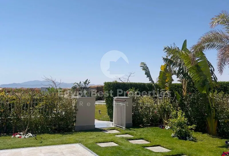 3-bedroom penthouse 170 m² for sale in Ras Soma