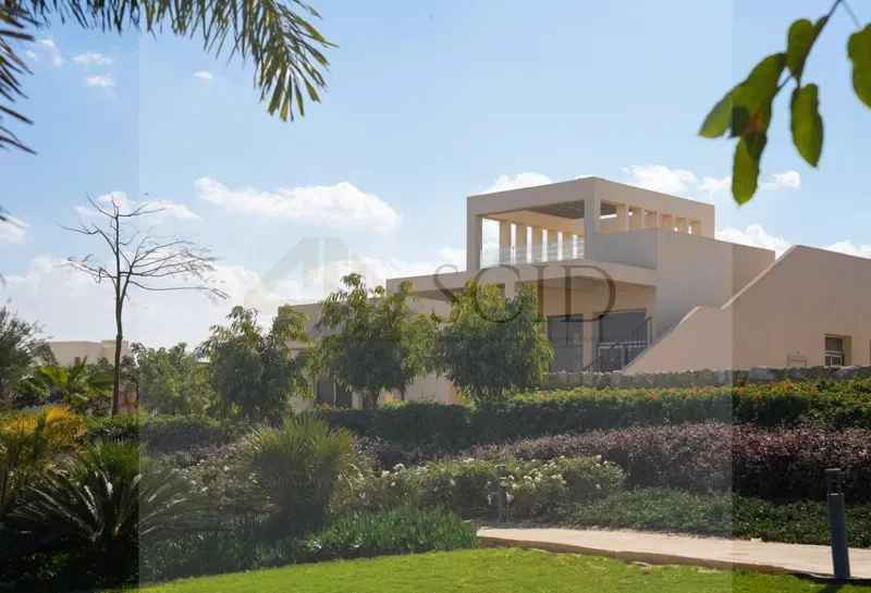 3-bedroom duplex 212 m² for sale in O West