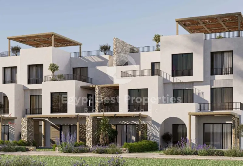 3-bedroom penthouse 180 m² for sale in Ras Soma