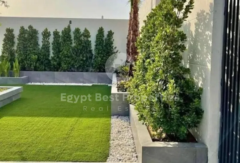 شقة 3 غرف 200 م² للبيع في فاي سوديك، Vye Sodic