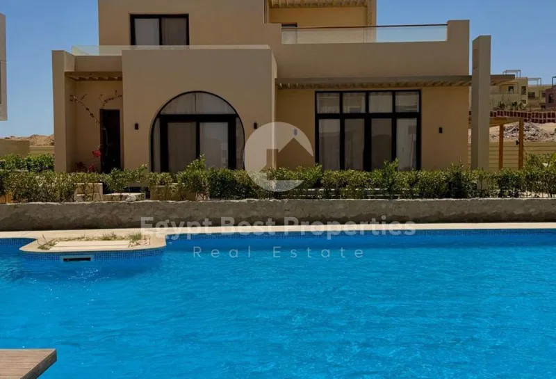 3-bedroom villa 200 m² for sale in Blanca Gardens