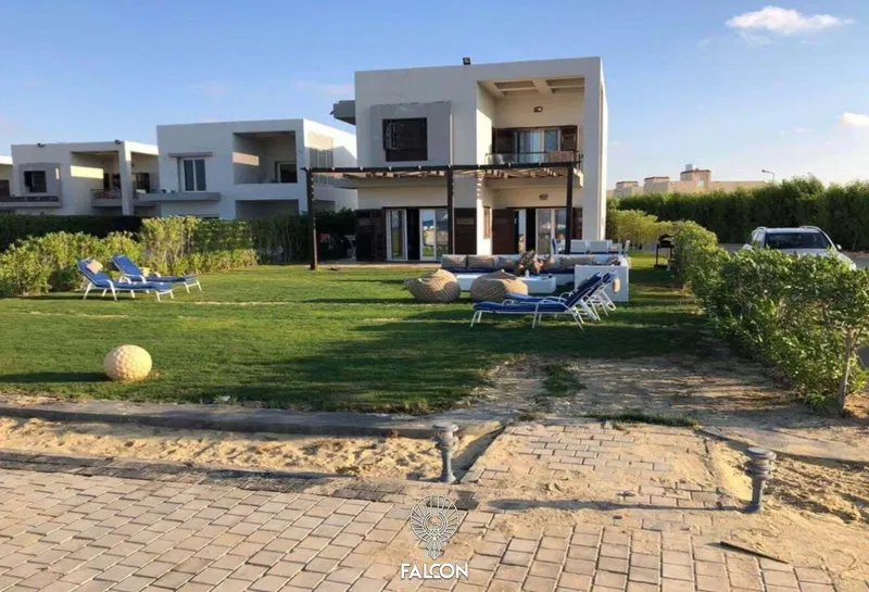 3-bedroom villa 180 m² for sale in La Vista Ras El Hikma