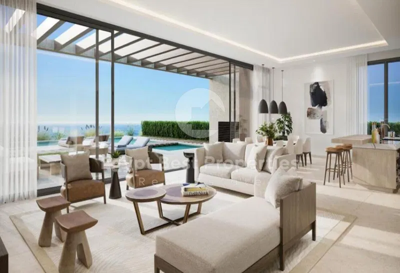 3-bedroom chalet 165 m² for sale in Silver Sands