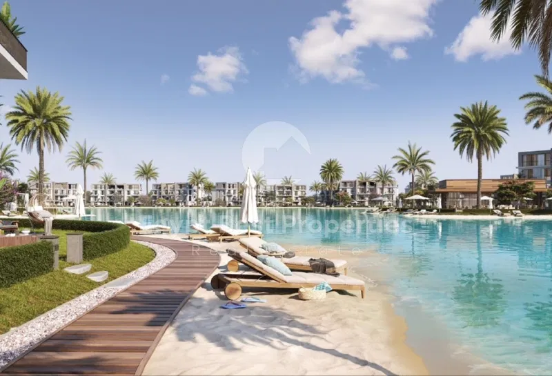 3-bedroom chalet 150 m² for sale in Silver Sands