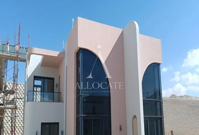 3-bedroom duplex 138 m² for sale in June