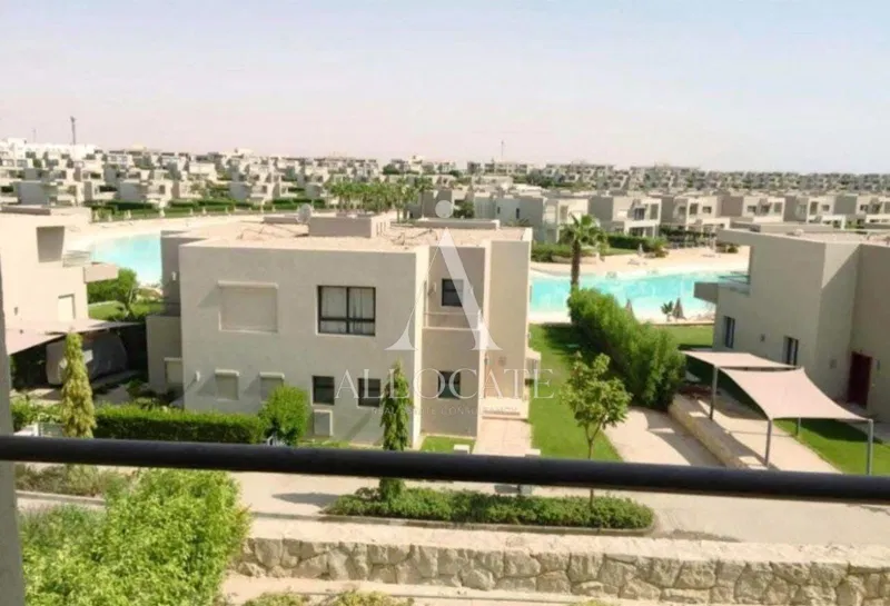 4-bedroom twin house 210 m² for sale in Azha