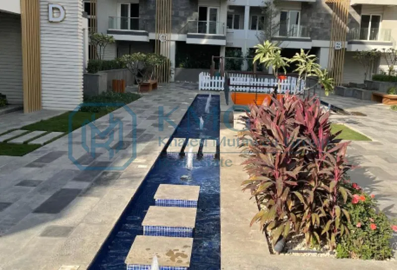 4-bedroom villa 300 m² for sale in Mountain View iCity