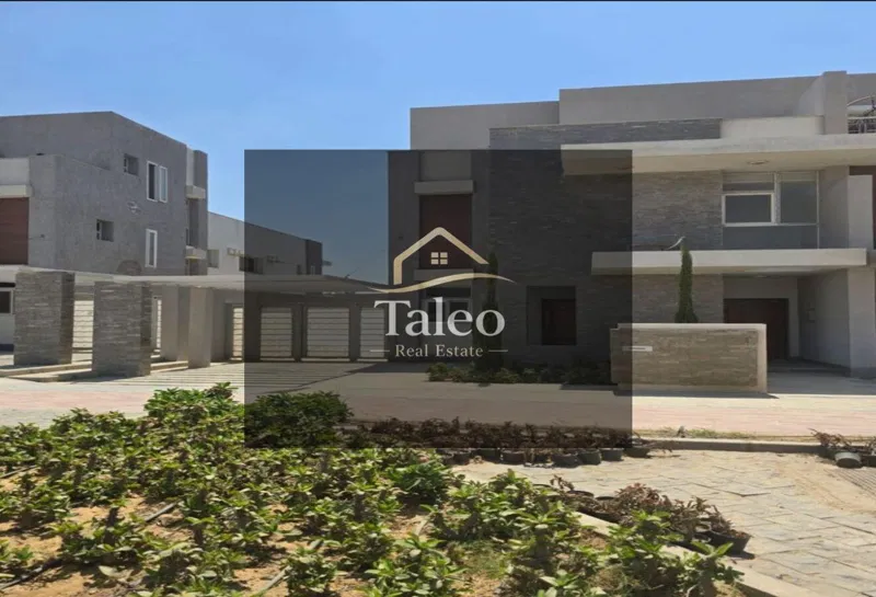 4-bedroom twin house 425 m² for sale in Al Maqsad
