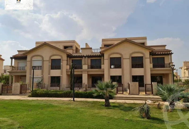 4-bedroom villa 200 m² for sale in Privado
