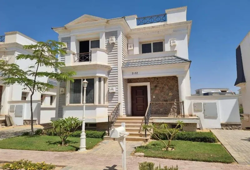 4-bedroom villa 263 m² for sale in Mountain View October Park