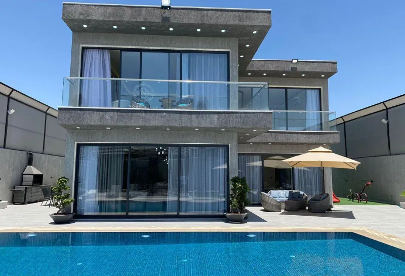 فيلا 4 غرف 212 م² للبيع في Palm Hills   Palm Valley