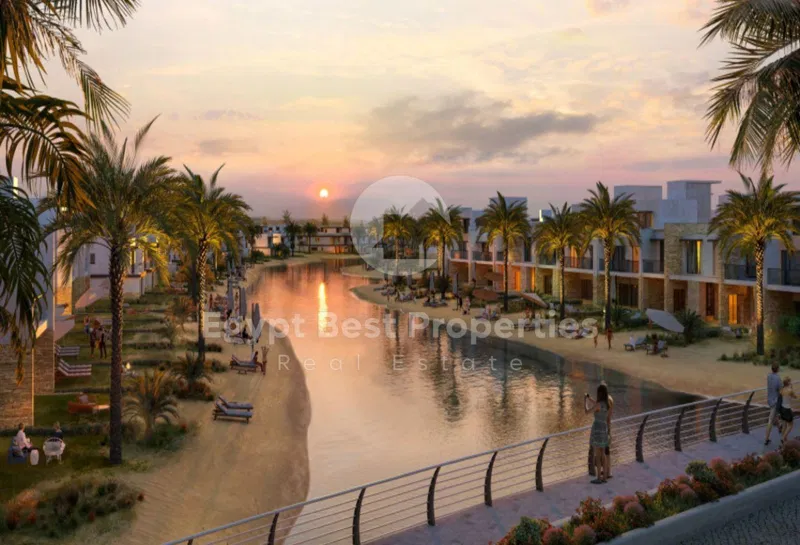 2-bedroom cabin 102 m² for sale in Silver Sands