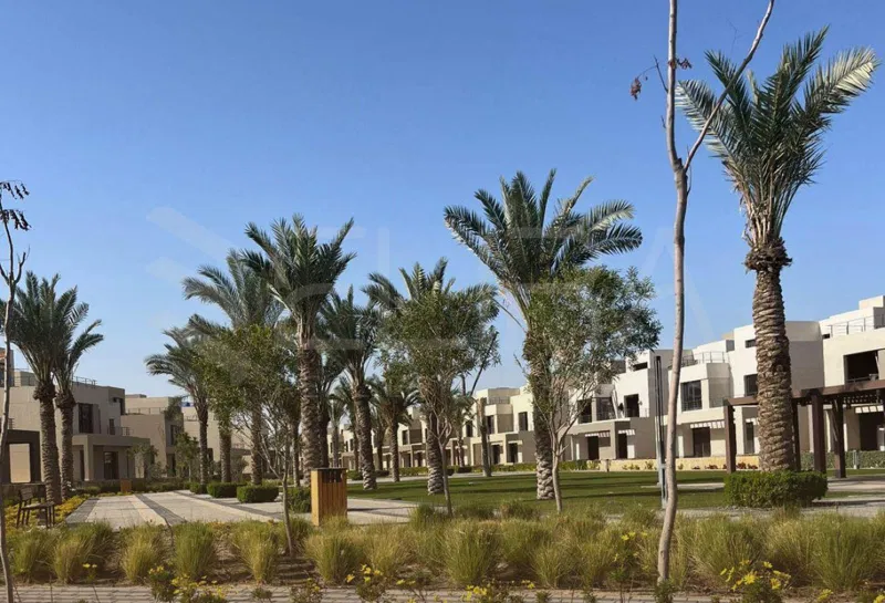 4-bedroom villa 253 m² for sale in Palm Hills