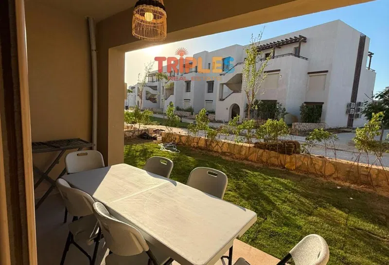 3-bedroom chalet 155 m² for sale in Hacienda West