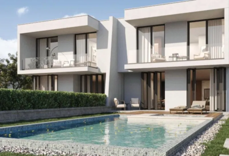 5-bedroom duplex 241 m² for sale in Direction White