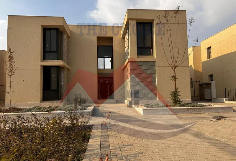فيلا 7 غرف 275 م² للبيع في Badya Palm Hills