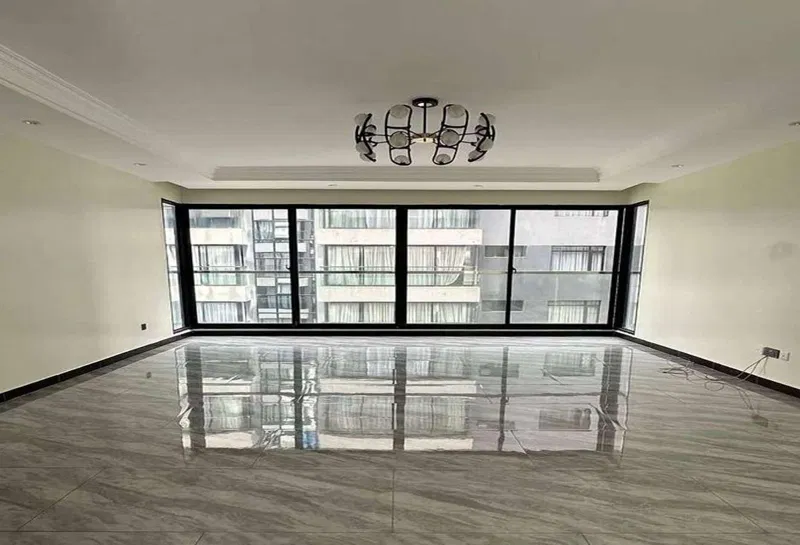 3-bedroom apartment 185 m² for sale in 90 Avenue