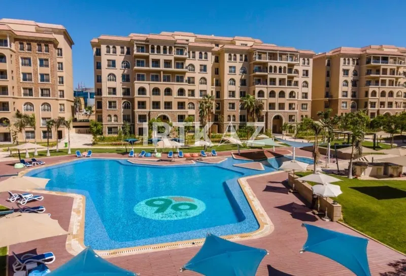 شقة 3 غرف 170 م² للبيع في 90 Avenue