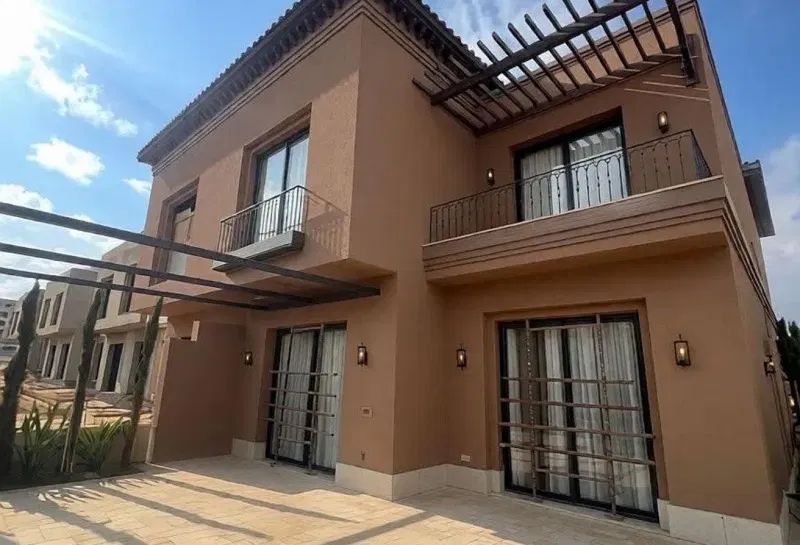 4-bedroom townhouse 223 m² for sale in Village West