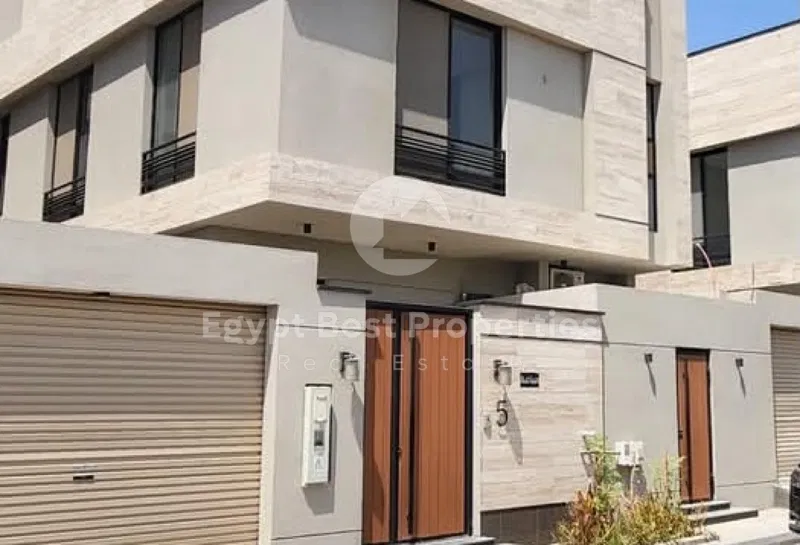 فيلا 4 غرف 230 م² للبيع في بالم هيلز القاهرة الجديدة، Palm Hills New Cairo