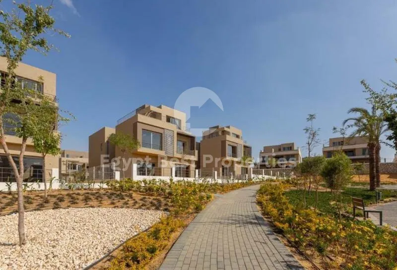 4-bedroom villa 340 m² for sale in Palm Hills New Cairo