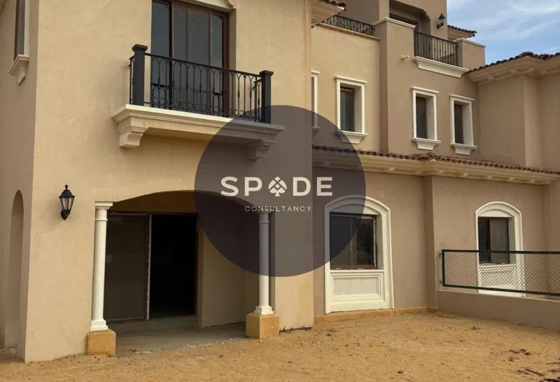 فيلا 5 غرف 363 م² للبيع في سيتي جيت، City Gate