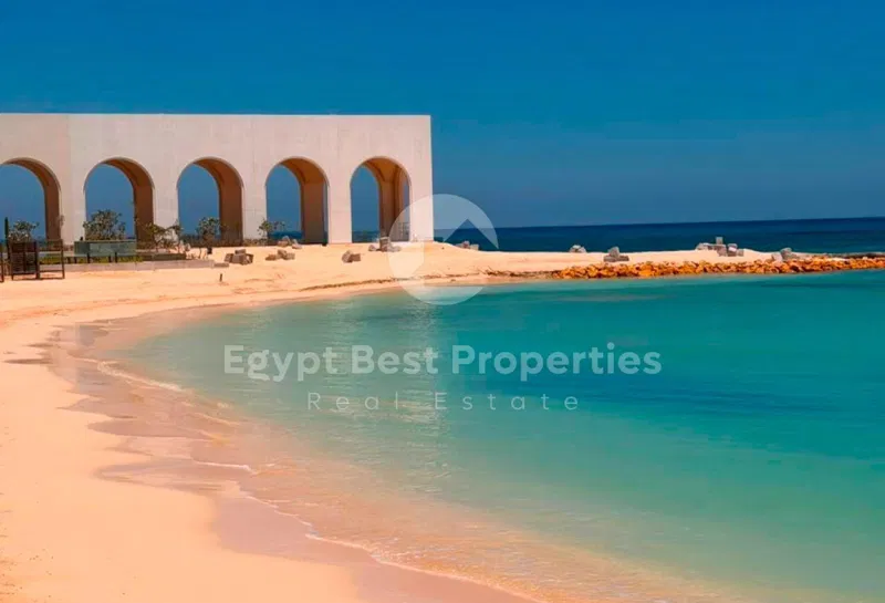 2-bedroom chalet 145 m² for sale in Almaza Bay