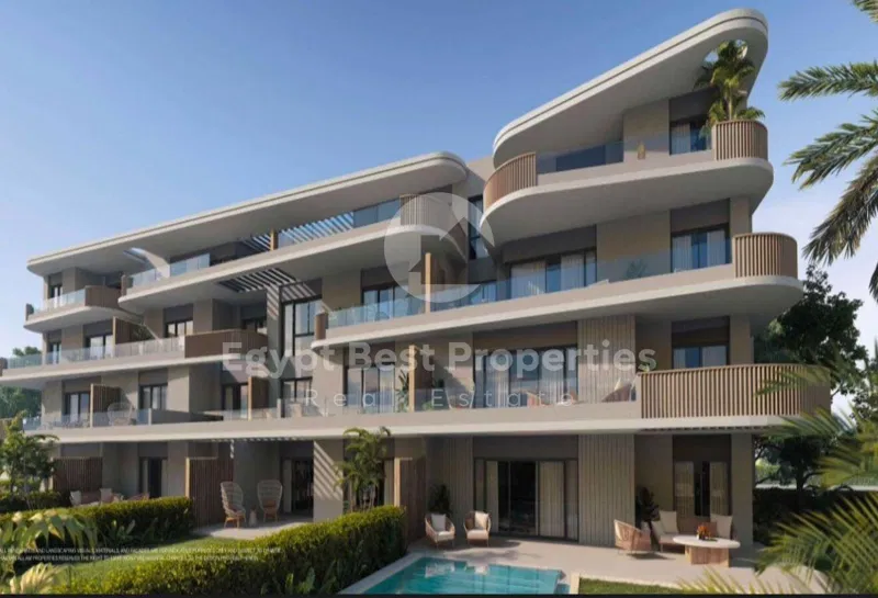 3-bedroom apartment 230 m² for sale in Swan Lake West