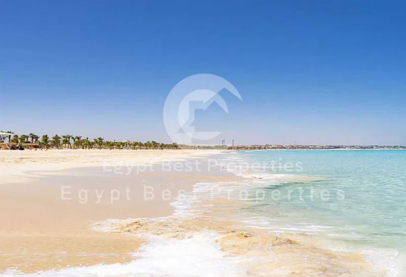 3-bedroom chalet 170 m² for sale in Playa Resort