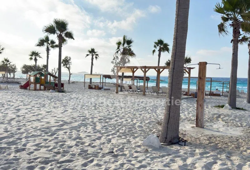 3-bedroom chalet 170 m² for sale in Beit Al Bahr , Beit Al Bahr