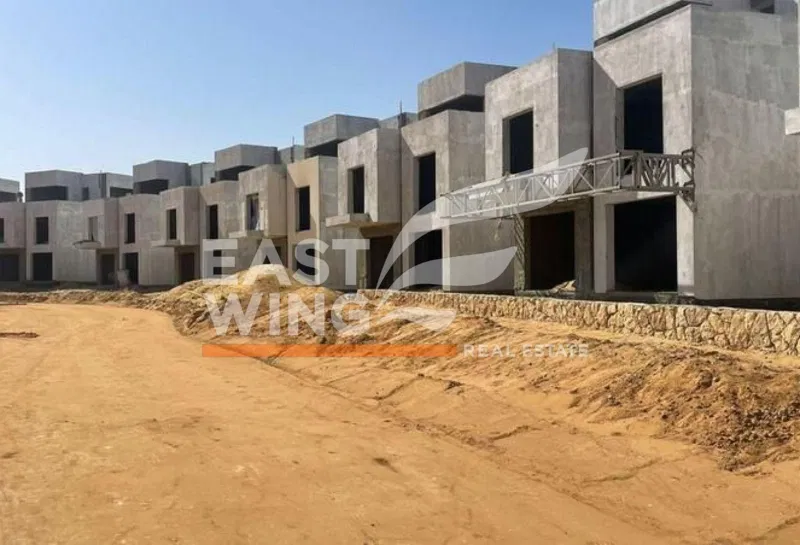 3-bedroom townhouse 275 m² for sale in Stei8ht