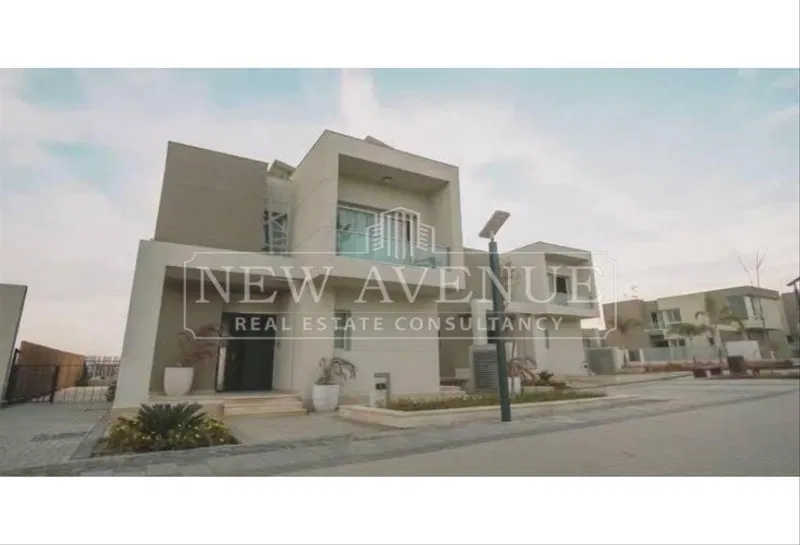 4-bedroom villa 275 m² for sale in Badya Palm Hills