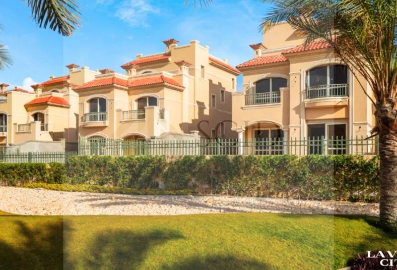 3-bedroom townhouse 228 m² for sale in La Vista City