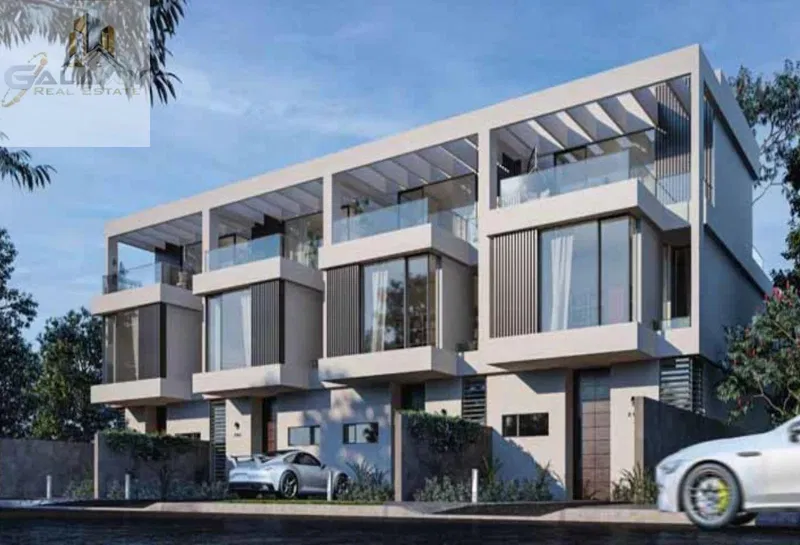 3-bedroom duplex 210 m² for sale in The Crest