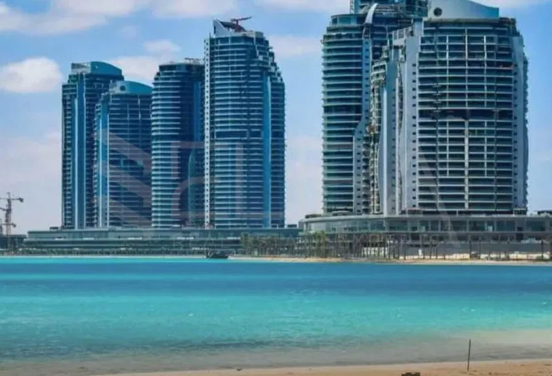 3-bedroom apartment 154 m² for sale in Beachfront Towers