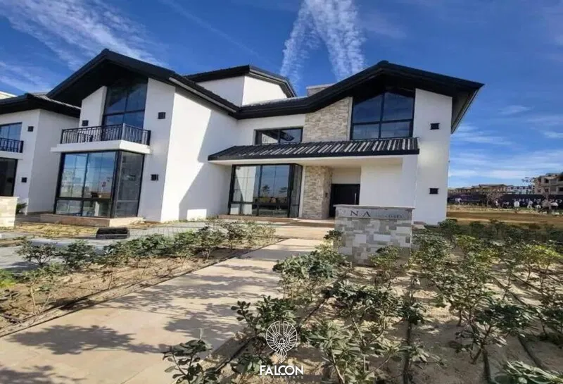 4-bedroom villa 265 m² for sale in The MarQ