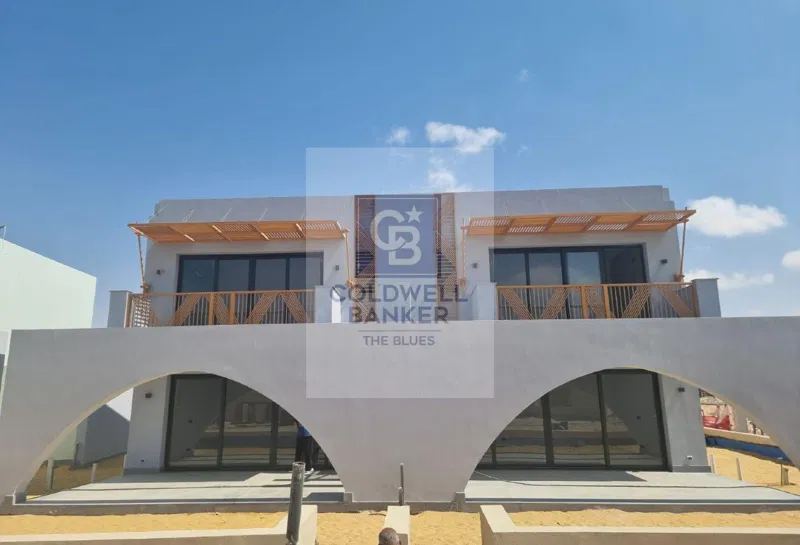 3-bedroom twin house 183 m² for sale in Playa Resort