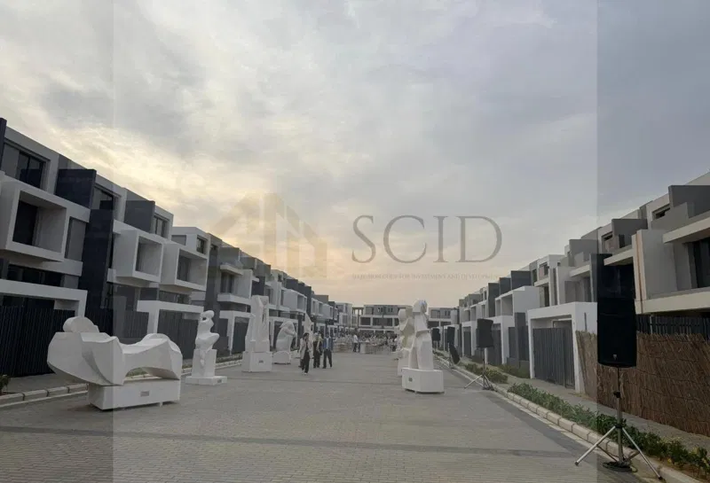 4-bedroom townhouse 236 m² for sale in El Patio Town