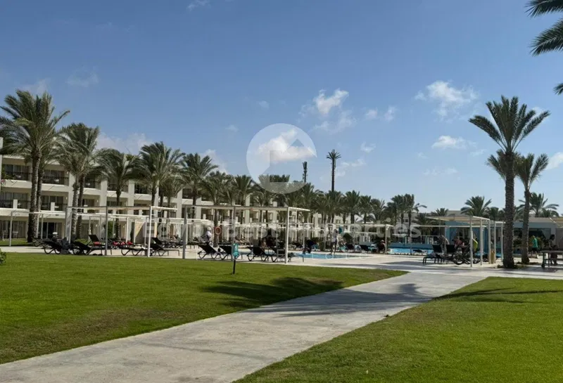 3-bedroom chalet 140 m² for sale in Almaza Bay